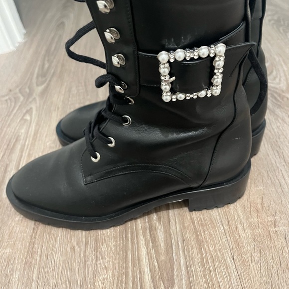 Stuart Weitzman booties size 36 , worn once. Excellent condition - Picture 3 of 4